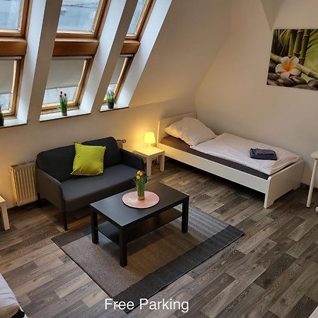 Cityapartment Platinum-Zentrum Mit Parkplatz บีเลอเฟล์ด ภายนอก รูปภาพ