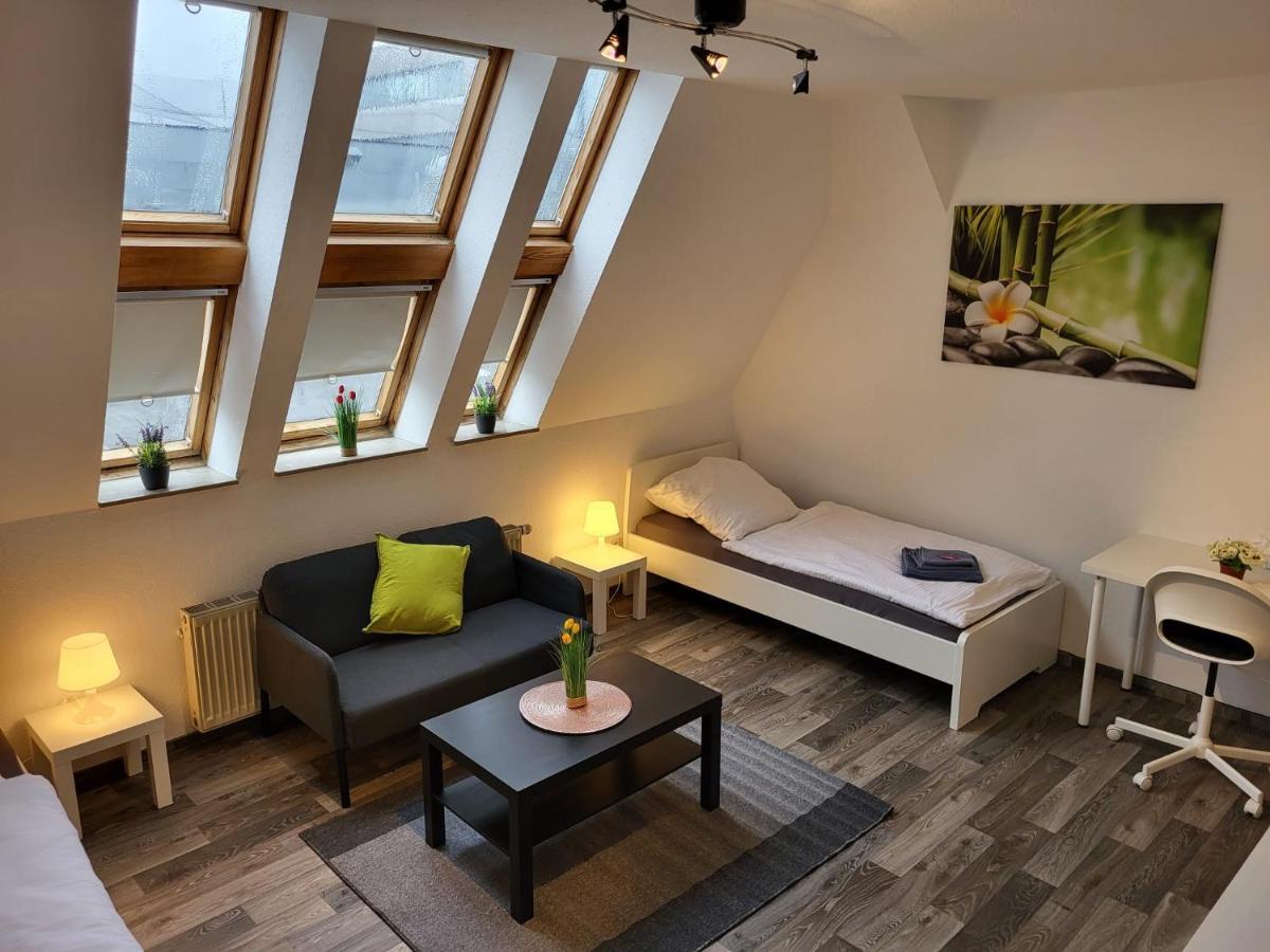 Cityapartment Platinum-Zentrum Mit Parkplatz บีเลอเฟล์ด ภายนอก รูปภาพ